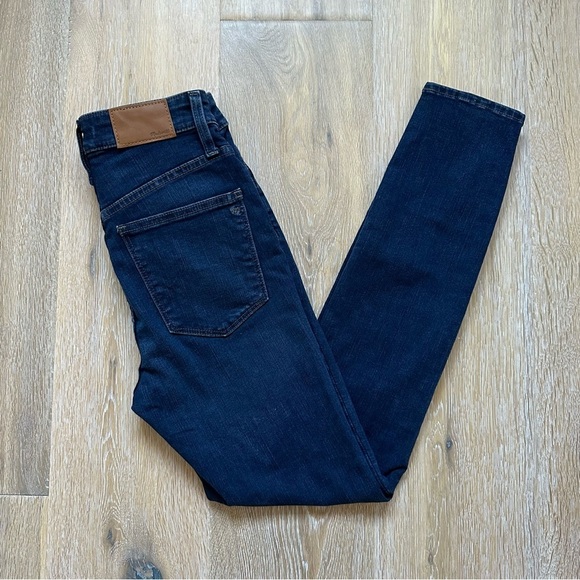 Madewell Curvy High Rise Skinny Jeans Hayes Wash Denim- Size 26 - Picture 9 of 16